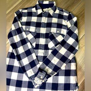 Women’s Jcrew half zip flannel xxs